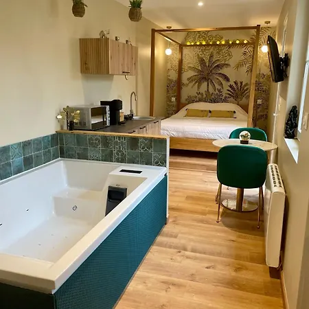 Les Secrets De La Baie - La Jimbaran - Interieur & Sauna Exterieur Apartment *